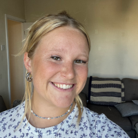 Emily Thorne | Production Assistant & Researcher | The Talent Manager