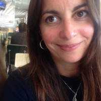 Nadya Mahdi Nadya Mahdi